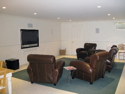 a home theater is comfortable and quiet