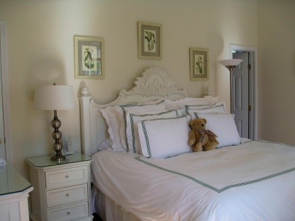 guestrooms are replete with all the luxuries of home