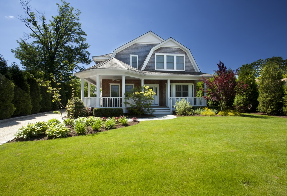 classic village gambrel style home this classic traditional offers 4 bedrooms and 5.5 baths. located on a desirable tree-lined street, this house has been beautifully maintained since it was built in 2009.
