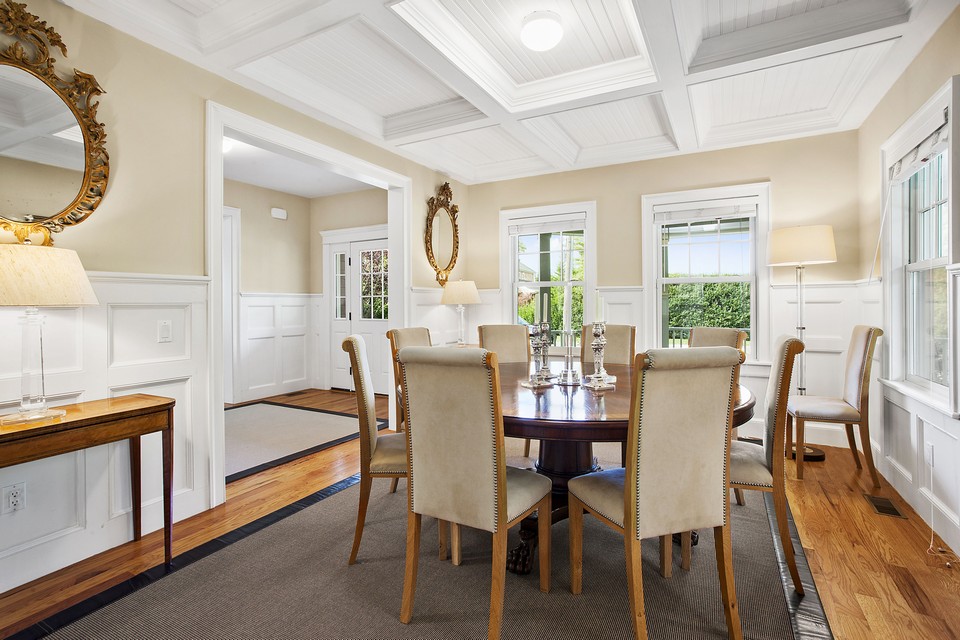 formal dining room