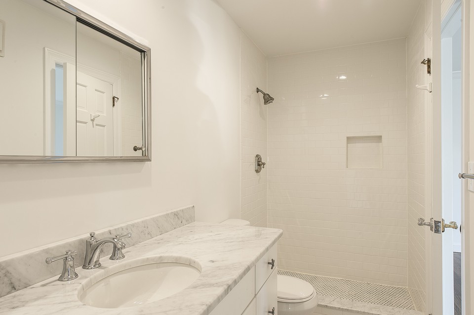 guest bath on main floor