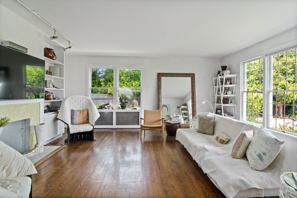 living room with fireplace