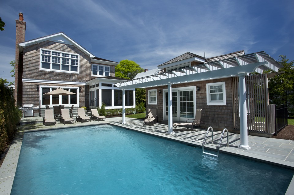 pool area, pool house